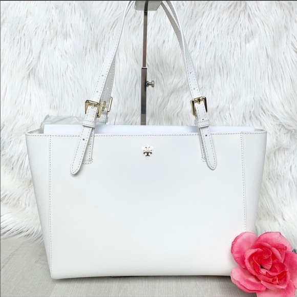 Tory Burch Handbags - Tory Burch Emerson small buckle tote